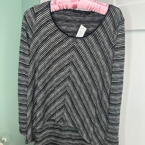White House black market NWT XS striped tunic